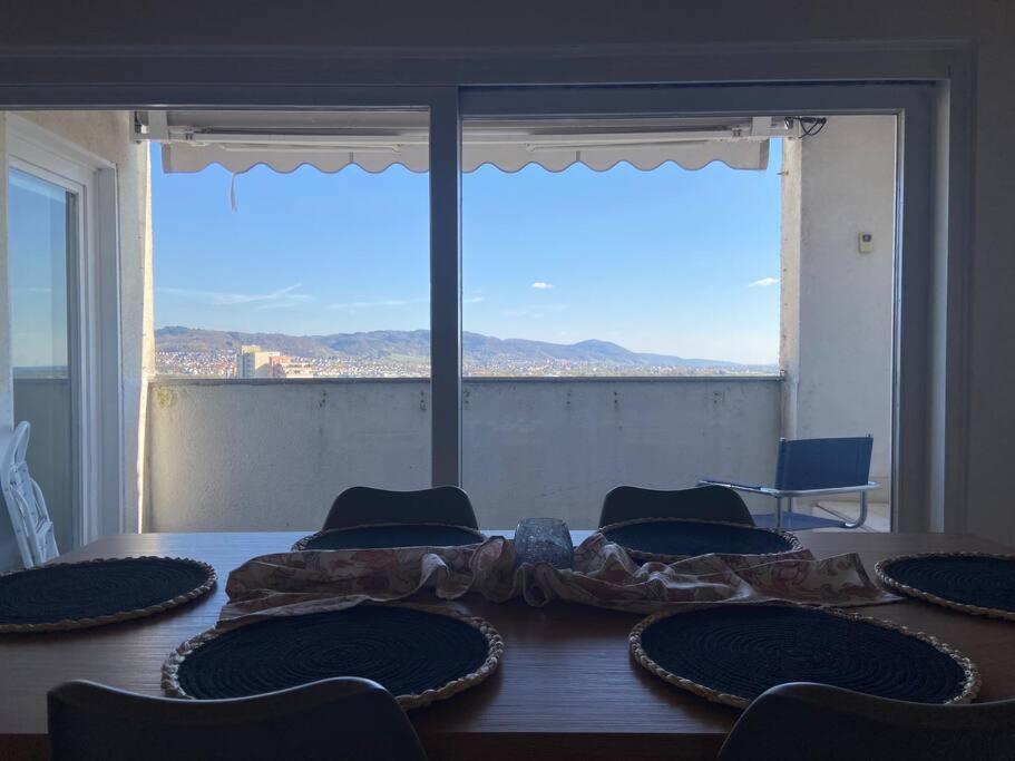 Tolle Wohnung Mit Panoramablick Weinheim Exterior foto